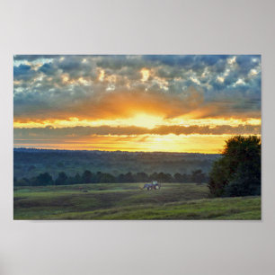 Pôster Trator com um Hay Bale, Texas Ranch Sunrise