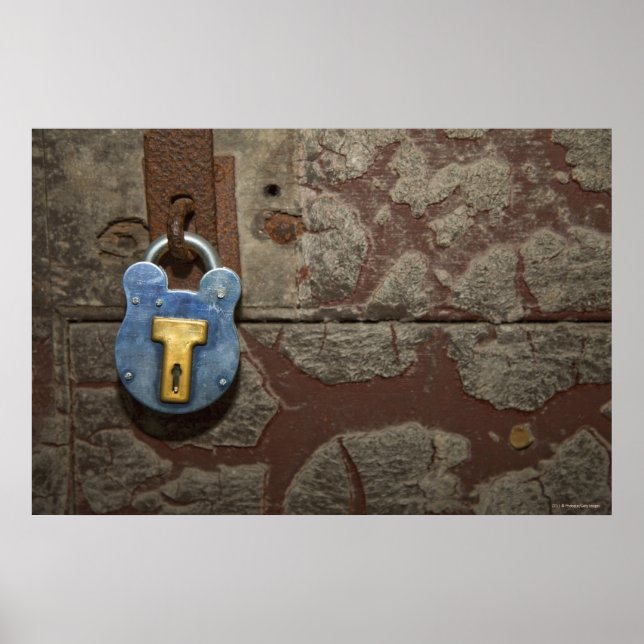 Pôster Trava metálica antiga na parede da pedra (Frente)