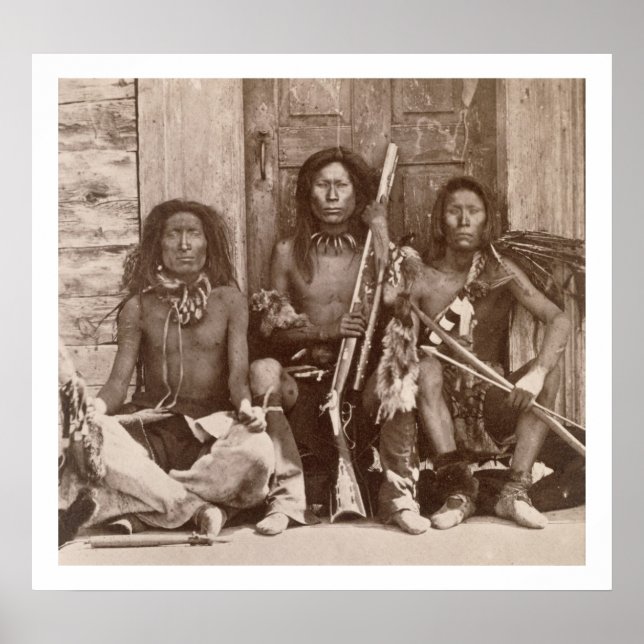 Pôster Três Braves Indianas, fotografadas pelo Royal Eng (Frente)