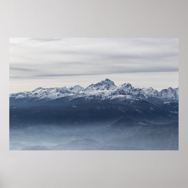 Poster Triglav, montanha majestosa (Frente)
