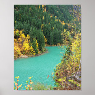 Poster Turquoise-Green Glacial Lake in the Fall