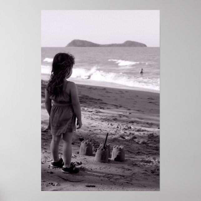 Pôster Um castelo perto do mar (Frente)