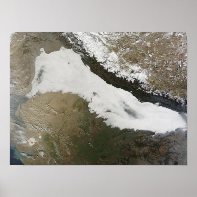 Pôster Um largo banco de nuvens baixas (Frente)