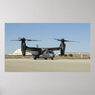 Poster Um Osprey CV-22 prepara-se para a decolagem
