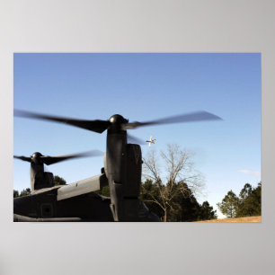 Poster Um Osprey CV-22 prepara-se para descolar