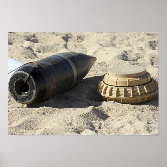 Poster Uma exibição estática de um shell de ordem convert (Frente)