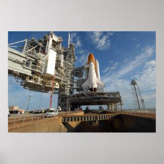 Pôster Uma vista Space Shuttle Atlantis no lançamento 39A