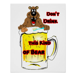Pôster Urso engraçado tomando banho em um copo de cerveja