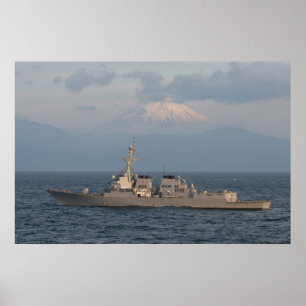 Poster USS McCAMPBELL com o Monte Fuji no fundo