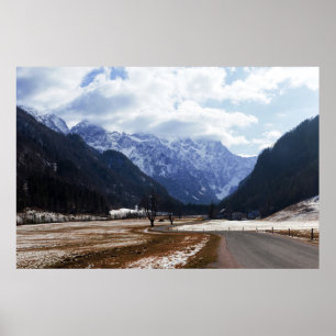 Poster Vale do Logar na Eslovênia