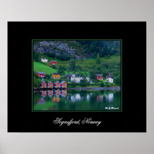 Poster verde de Noruega das reflexões