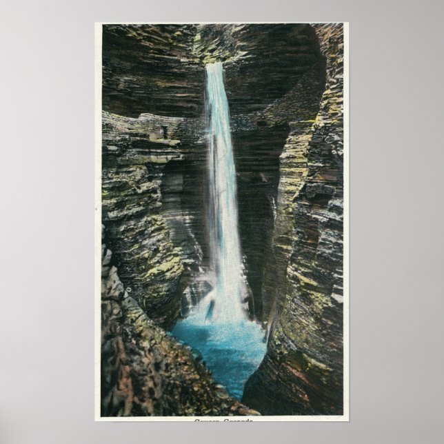 Poster View of Cavern Cascade (Frente)