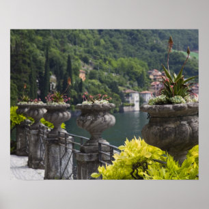 Pôster Villa Monastero, jardins e orla do lago, Varenna,