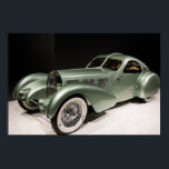 Pôster Vintage Art Deco Style 1935 Aérolithe Concept Car<br><div class="desc">1935 Aérolithe - carro conceituado por Jean Bugatti. Como o carro Grande Prêmio Tipo 59,  a Aérolithe usou Elektron (uma liga de magnésio) ou Duralumin (uma liga de alumínio) para seus painéis corporais. Assim,  os painéis de corpo foram rebites externamente,  criando a costura da assinatura.</div>