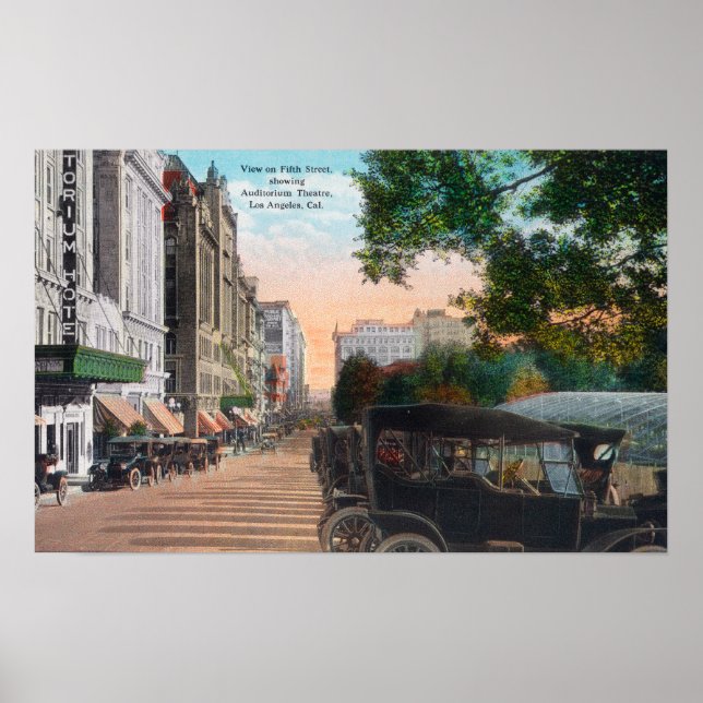 Pôster Visão Exterior do Teatro de Auditório em 5 (Frente)