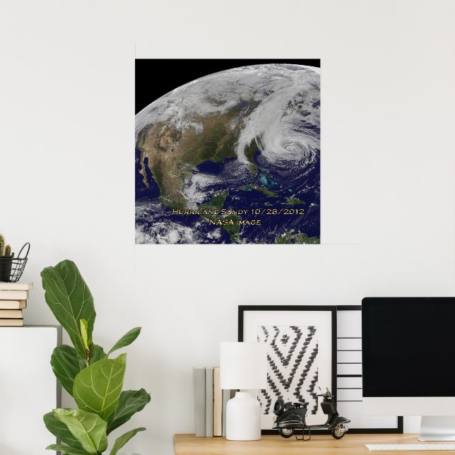 Pôster Vista de satélite do furacão Sandy (Escritório em casa)