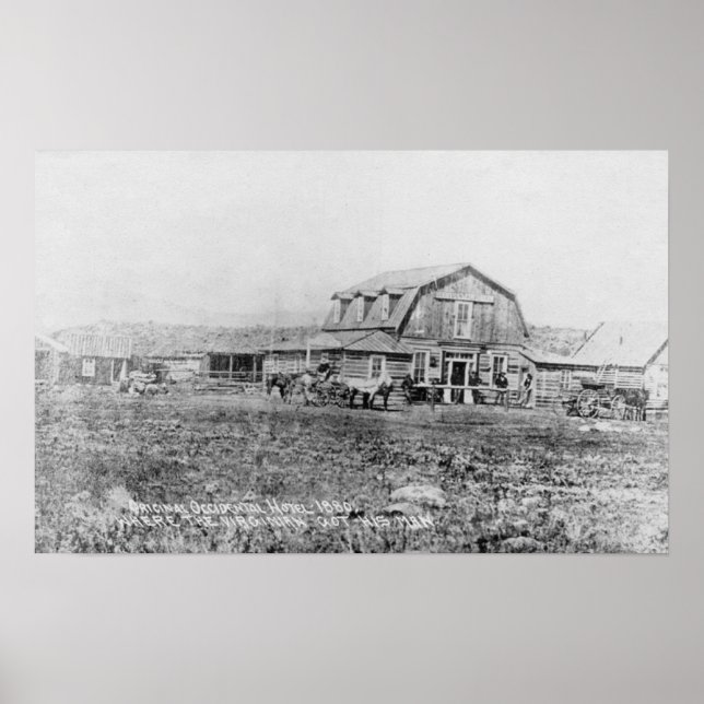 Pôster Vista Exterior do Hotel Ocidental Original (Frente)