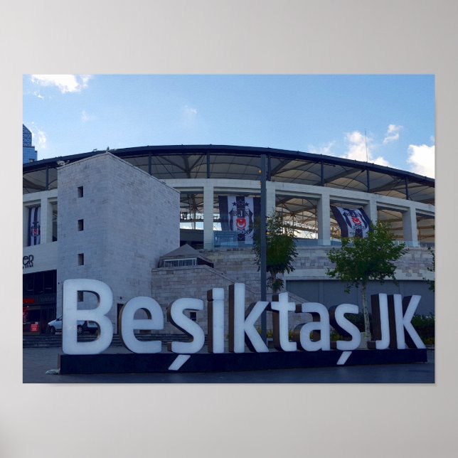 Poster Vodafone Arena, estádio de casa para Besiktas (Frente)
