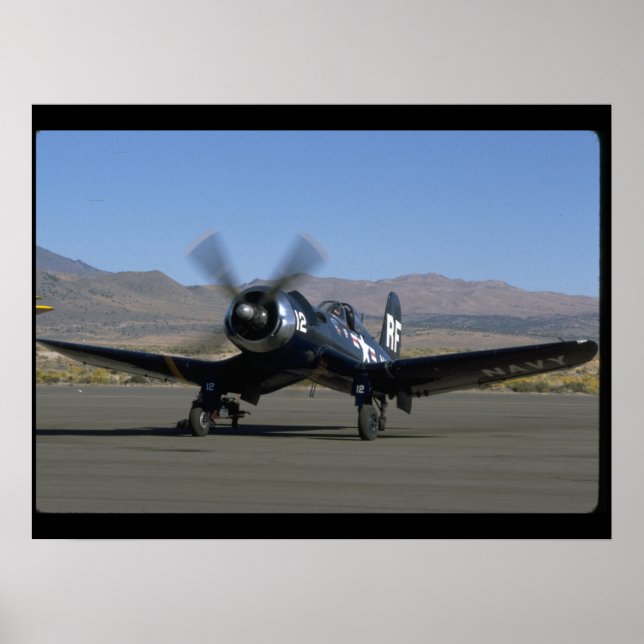 Poster Voo F4U Corsair, Plano Frente/WWII Esquerda (Frente)