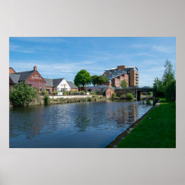 Poster Wakefield Canal Side: Historic Pub and Apartments