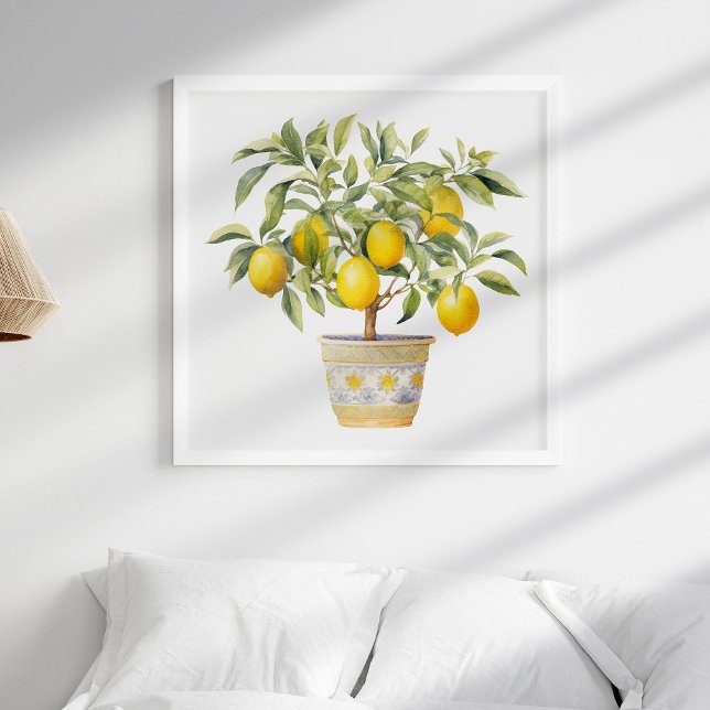 Poster Wall Art do Limão Mediterrâneo com Aquarela (Watercolor Mediterranean Lemon Tree Wall Art in a white frame in a neutral boho bedroom.)