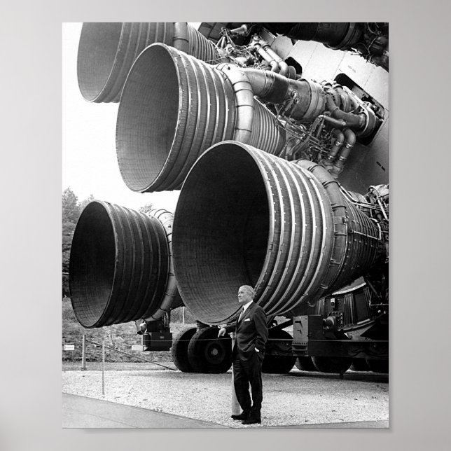 Poster Wernher von Braun Com Motores F-1 (Frente)