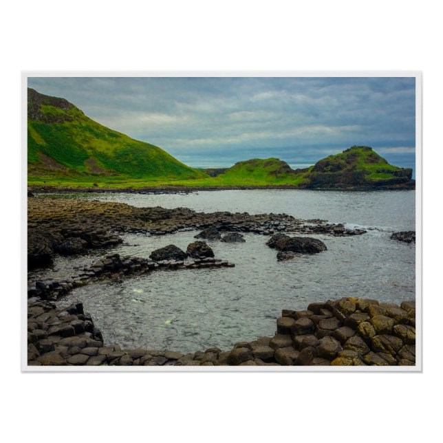 Pôster Where Stone Meets Legend (Frente)