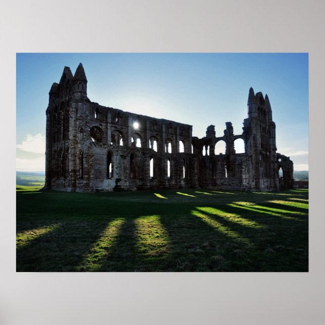 Pôster Whitby Abbey ao pôr do sol (Frente)