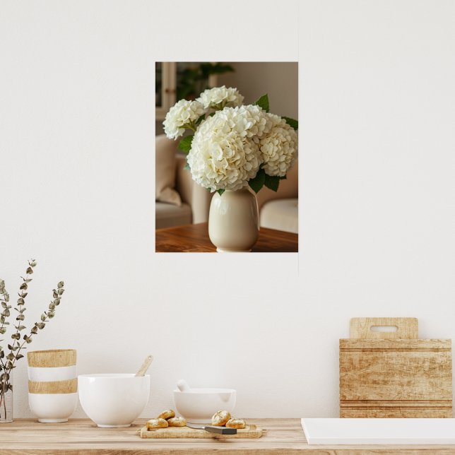 Poster White Hydrangea Bouquet in Vase – Elegant Floral (Cozinha)