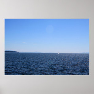 Poster White Rock Beach, BC, Canadá. Mar, céu e barco.
