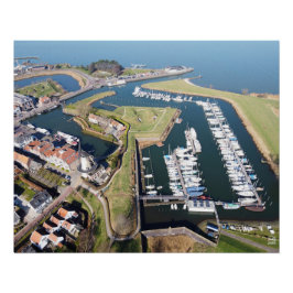 Pôster Willemstad in Nederland met moderne haven.