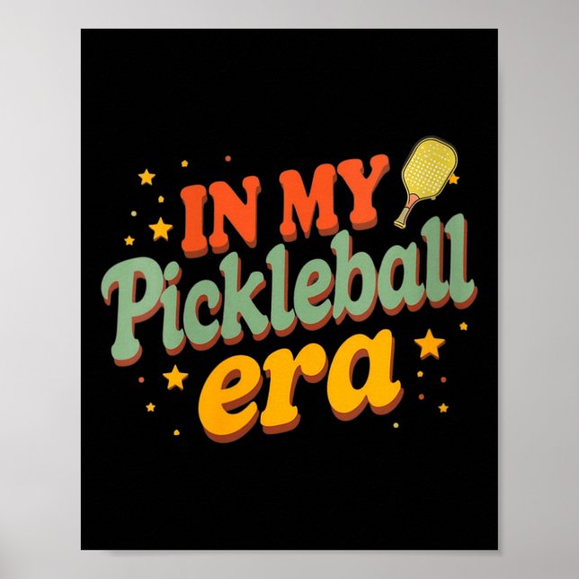 Poster Women's in pickleball era retro pickle player (Frente)