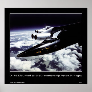 Poster X-15 montado no pilão da mãe B-52 em voo