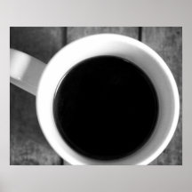 Xícara de café preto-e-branco em um antigo café 16