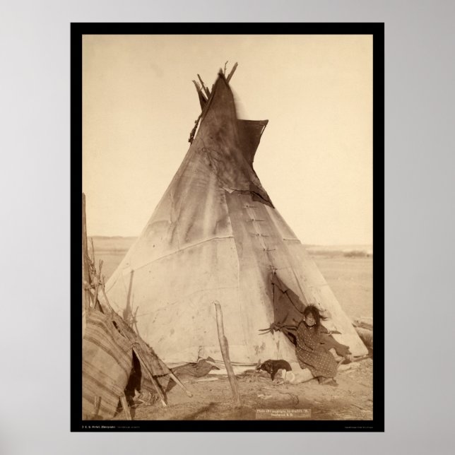 Pôster Young Oglala Indian Outside Tipi SD 1891 (Frente)