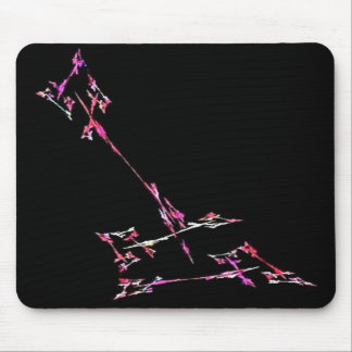 Pouco ao Mousepad esquerdo