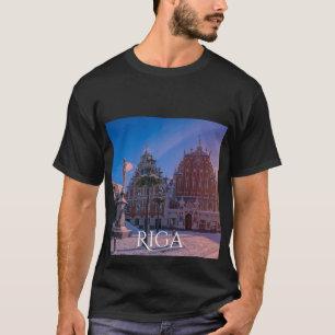 Praça da Prefeitura de Riga na Camisa de inverno