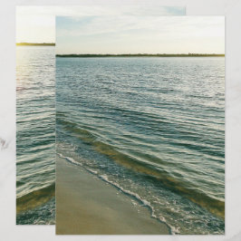 Praia no papel de scrapbook do Vazio de fundo sola