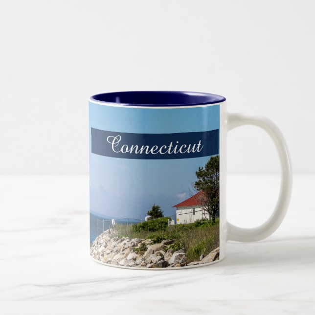 Praias de Connecticut e caneca do farol (Direita)