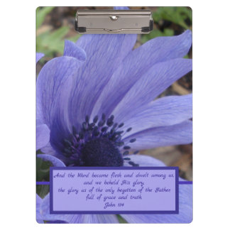 Prancheta da anêmona da papoila do fim-acima de