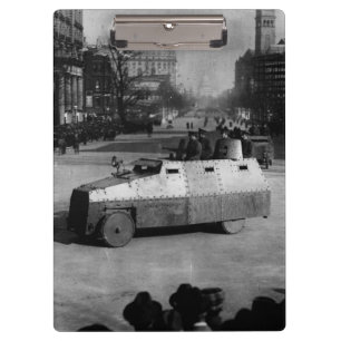 Pranchetas 27 de março de 1917:  O esquadrão do veículo