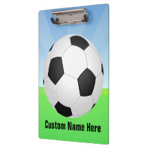 Bola de futebol em um dia ensolarado