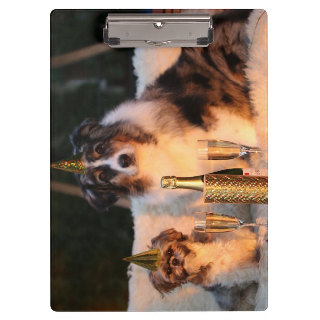 Pranchetas Cães Celebrando Ano Novo (Frente)