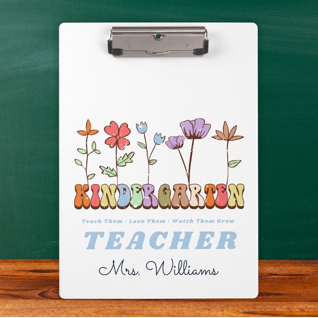 Pranchetas Ensinador de Amor Cresce Flores Selvagens Professo (Teach Love Grow Wildflowers Kindergarten Teacher Clipboard
)