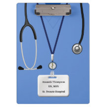 Esfregões De Enfermeiro Na Área De Transferência A