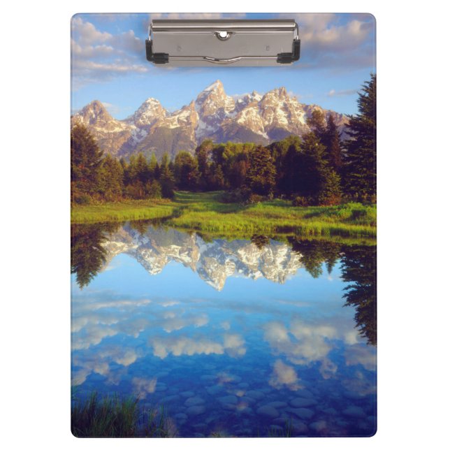 Pranchetas Grand Tetons refletidos no rio Snake (Frente)