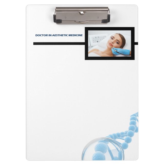 Pranchetas Injeções de Botox na testa pelo doutor estético (Frente)