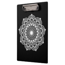 Mandala Branco em Fundo Preto