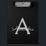 Pranchetas Nome de monograma com escrita moderna prateada e p<br><div class="desc">Prancheta de planejamento de nome de monograma preto e prata. Este é o presente perfeito para o aniversário de 16 anos,  casamento,  chá de noiva,  aniversário,  chá de bebê ou festa de despedida de solteira para alguém que ama luxo glamoroso e estilos chiques.</div>