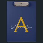 Pranchetas Nome de monograma de letra cursiva moderna em azul<br><div class="desc">Prancheta de planejamento de nome de monograma azul marinho e dourado. Este é o presente perfeito para o aniversário de 16 anos,  casamento,  chá de panela,  aniversário de casamento,  chá de bebê ou despedida de solteira para alguém que ama luxo glamoroso e estilos chiques.</div>